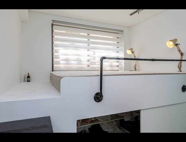 1 BEDROOM APARTMENT FOR SALE IN CAPE TOWN CITY CENTRE